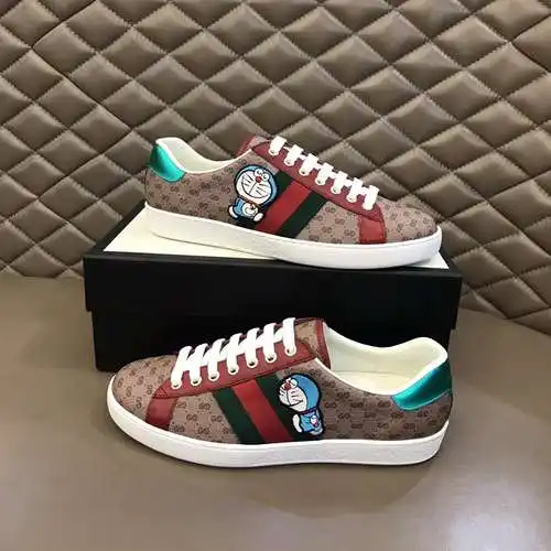 Zapatos GUCCI para hombre y mujer Código: 0508B40 Talla: Mujer 35-39, Hombre 38-44