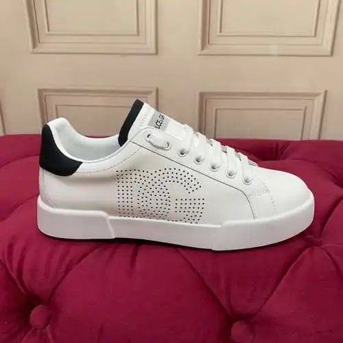 Zapatos Dolce & Gabbana para hombre y mujer Código: 0506C40 Talla: Mujer 35-41, Hombre 38-45