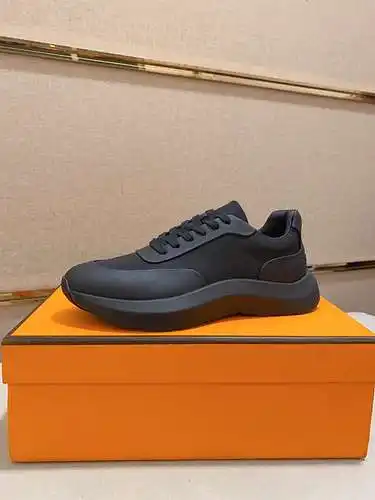 Zapatos de hombre Hermes Código: 0509C30 Talla: 38-44 (se puede personalizar a 45).