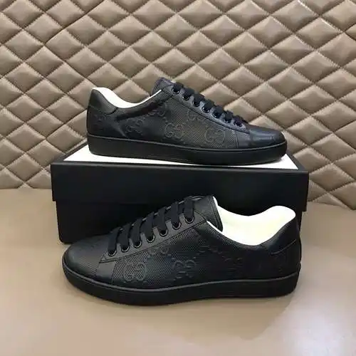 Zapatos GUCCI para hombre y mujer Código: 0508B40 Talla: Mujer 35-39, Hombre 38-44