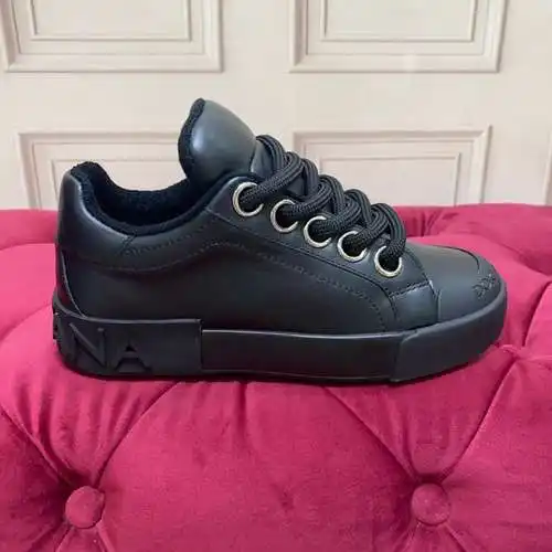 Zapatos Dolce & Gabbana para hombre y mujer Código: 0506C40 Talla: Mujer 35-41, Hombre 38-45