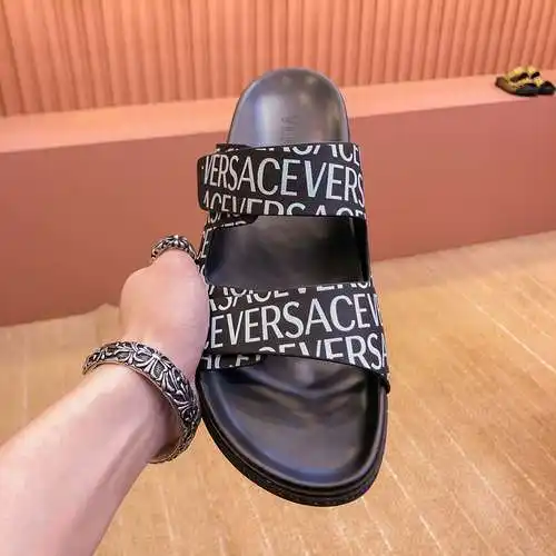 Zapatos de hombre Versace Código: 0506B30 Talla: 38-44