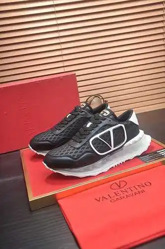 Zapatos de hombre Valentino Código: 0512C20 Talla: 38-44 (45 se puede personalizar)
