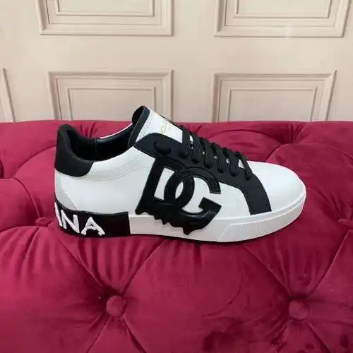 Zapatos Dolce & Gabbana para hombre y mujer Código: 0506C40 Talla: Mujer 35-41, Hombre 38-45
