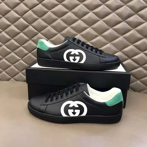 Zapatos GUCCI para hombre y mujer Código: 0508B40 Talla: Mujer 35-39, Hombre 38-44