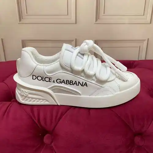 Zapatos Dolce & Gabbana para hombre y mujer Código: 0506C60 Talla: Mujer 35-41, Hombre 38-45