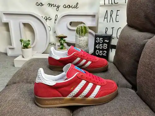 052D Zapatillas de deporte de corte bajo, ligeras y resistentes al desgaste, informales, originales,