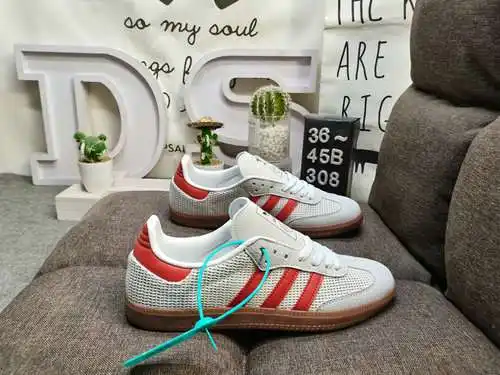 308DAdidas originals Busenitz Vulc adidas Casi 70 años de originales clásicos hechos de gamuza origi