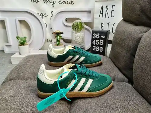 386DAdidas originals Busenitz Vulc adidas Casi 70 años de originales clásicos hechos de gamuza origi