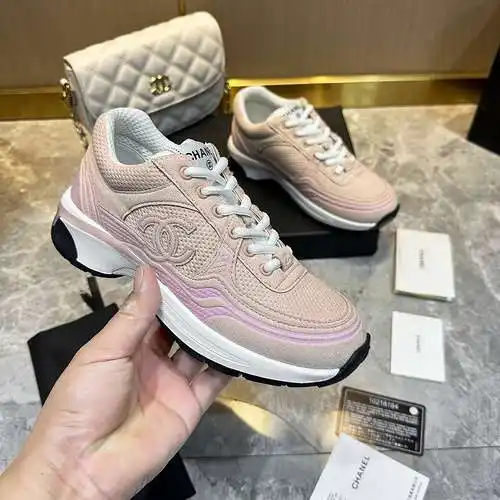 Zapatos Chanel para hombre y mujer Código: 0513D00 Talla: Mujer 35-41 Hombre 39--45