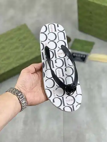 Zapatos GUCCI para Hombre y Mujer Código: 0516A50 Talla: Adulto 36-45 Código Niño: 30-37