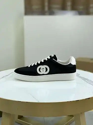 Zapatos GUCCI para hombre y mujer Código: 0516C20 Talla: Mujer 35-40 Hombre 39-45