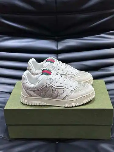 Zapatos GUCCI para hombre y mujer Código: 0518B80 Talla: 35-39 para mujer, 38-44 para hombre