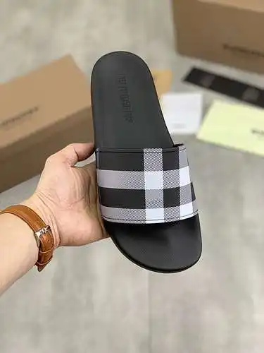 Zapatos Burberry para hombre y mujer Código: 0516A80 Talla: 36-46