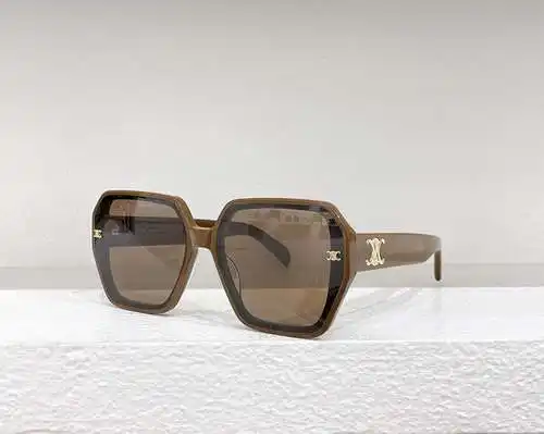 CUADRADO 145S