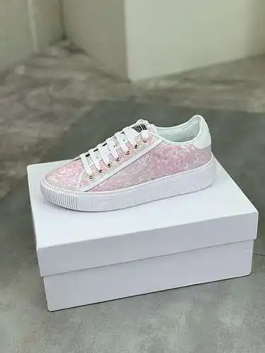 Zapatos Versace para hombre y mujer Código: 0516C00 Talla: 36-45 (46 personalizados)