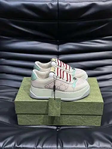 Zapatos GUCCI para hombre y mujer Código: 0518B80 Talla: 35-39 para mujer, 38-44 para hombre