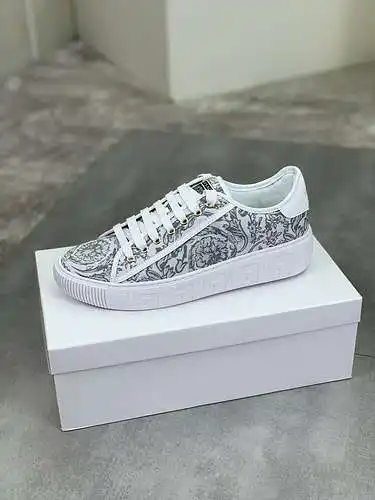 Zapatos Versace para hombre y mujer Código: 0516C00 Talla: 36-45 (46 personalizados)