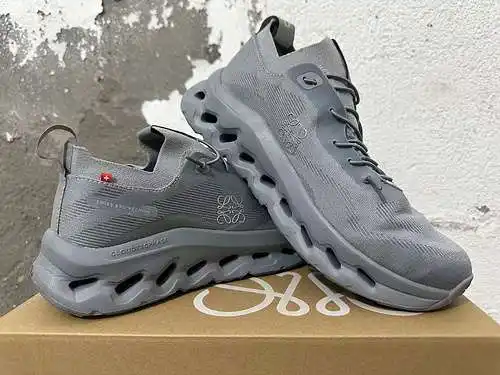 Gris 36-45