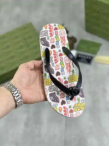 Zapatos GUCCI para Hombre y Mujer Código: 0516A50 Talla: Adulto 36-45 Código Niño: 30-37