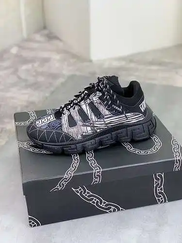 Zapatos Versace para hombre y mujer Código: 0516C50 Talla: 36-45 (46 personalizados)
