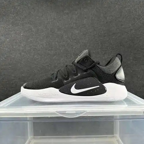 Blanco y negro 36-46