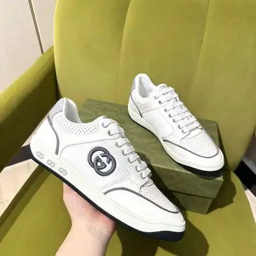 Zapatos GUCCI para hombre y mujer Código: 0514C80 Talla: 36-44 (hombre 38, 45 personalizado)