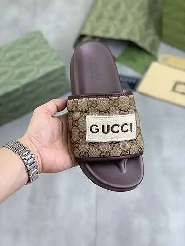Zapatos GUCCI para hombre y mujer Código: 0516B00 Talla: 35-44