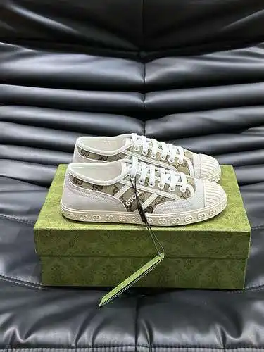 Zapatos GUCCI para hombre y mujer Código: 0518B30 Talla: Mujer 35-39, Hombre 38-44