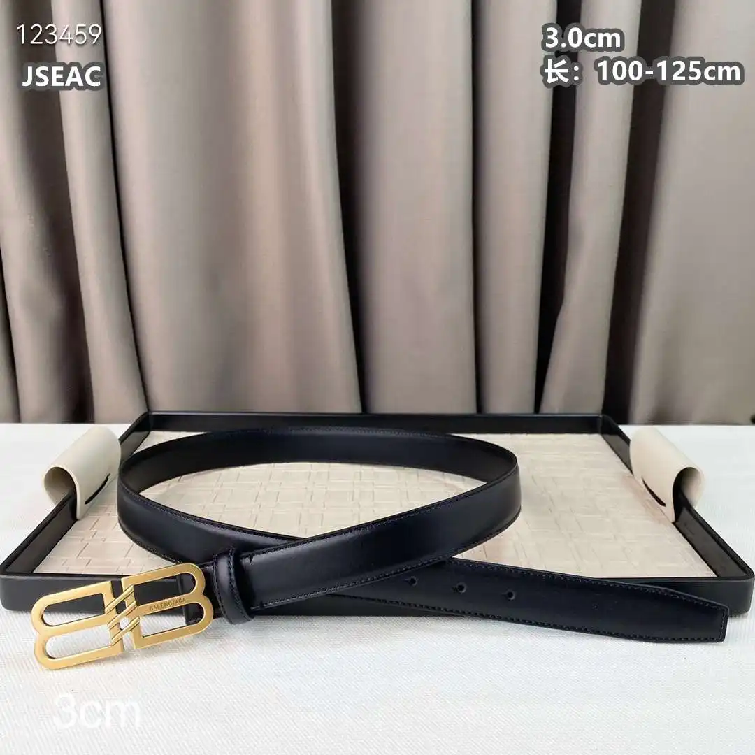 KM001250 (2).webp
