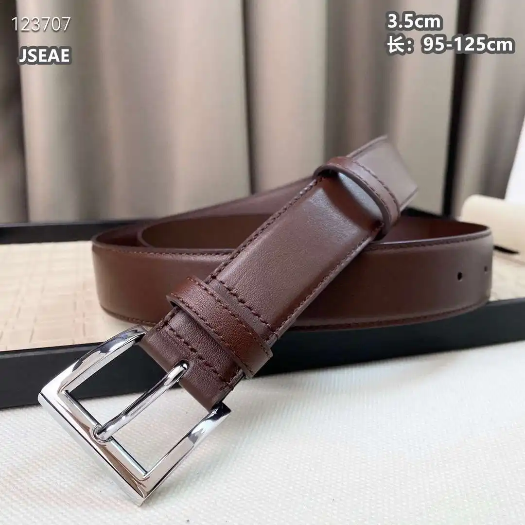 KM001250 (43).webp