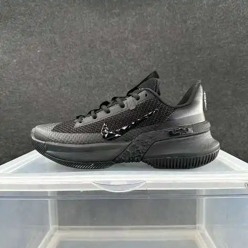 Todo negro 40-45