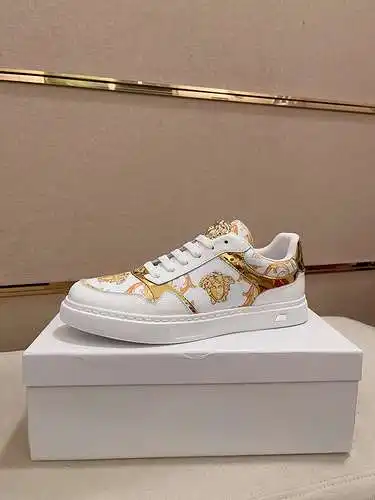 Zapatos de hombre Versace Código: 0525B30 Talla: 38-44