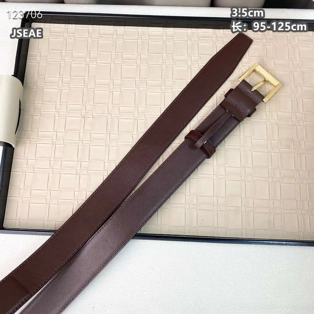 KM001250 (38).webp