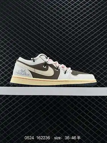 8 Nike Nike Wmns Air Jordan Low GS "Team Gold" Zapatillas de baloncesto deportivas de ocio