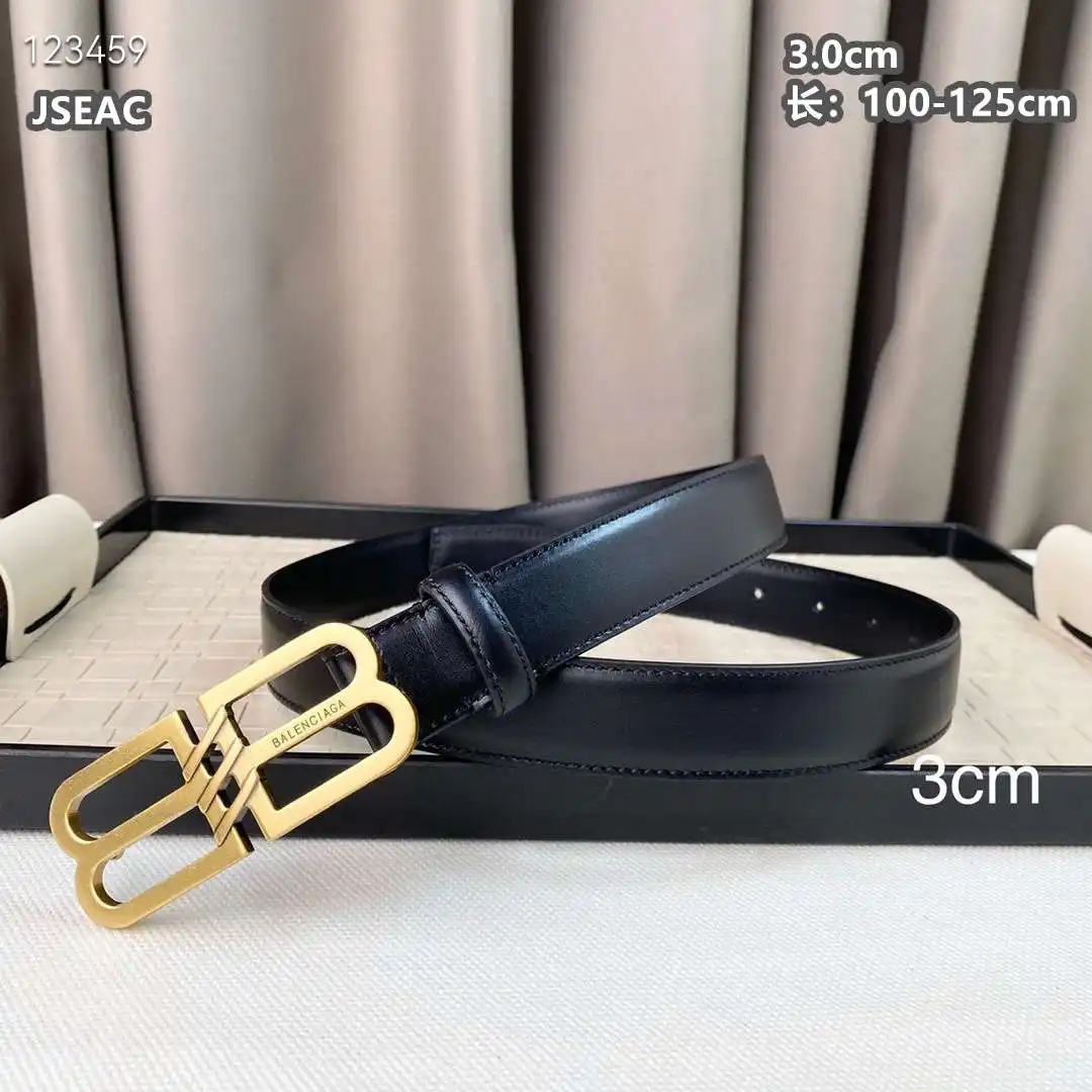 KM001250 (4).webp