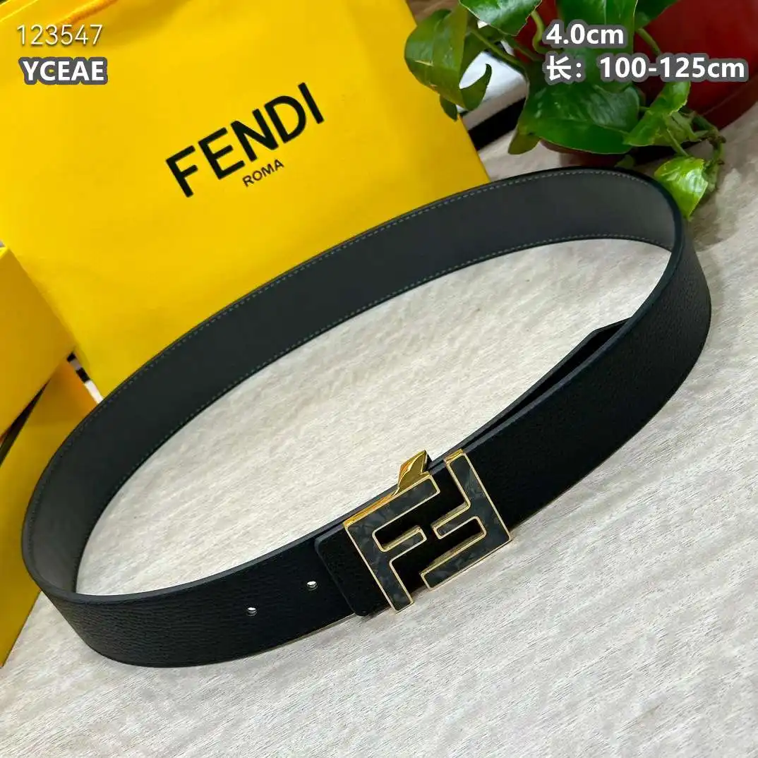 HR001250 (4).webp