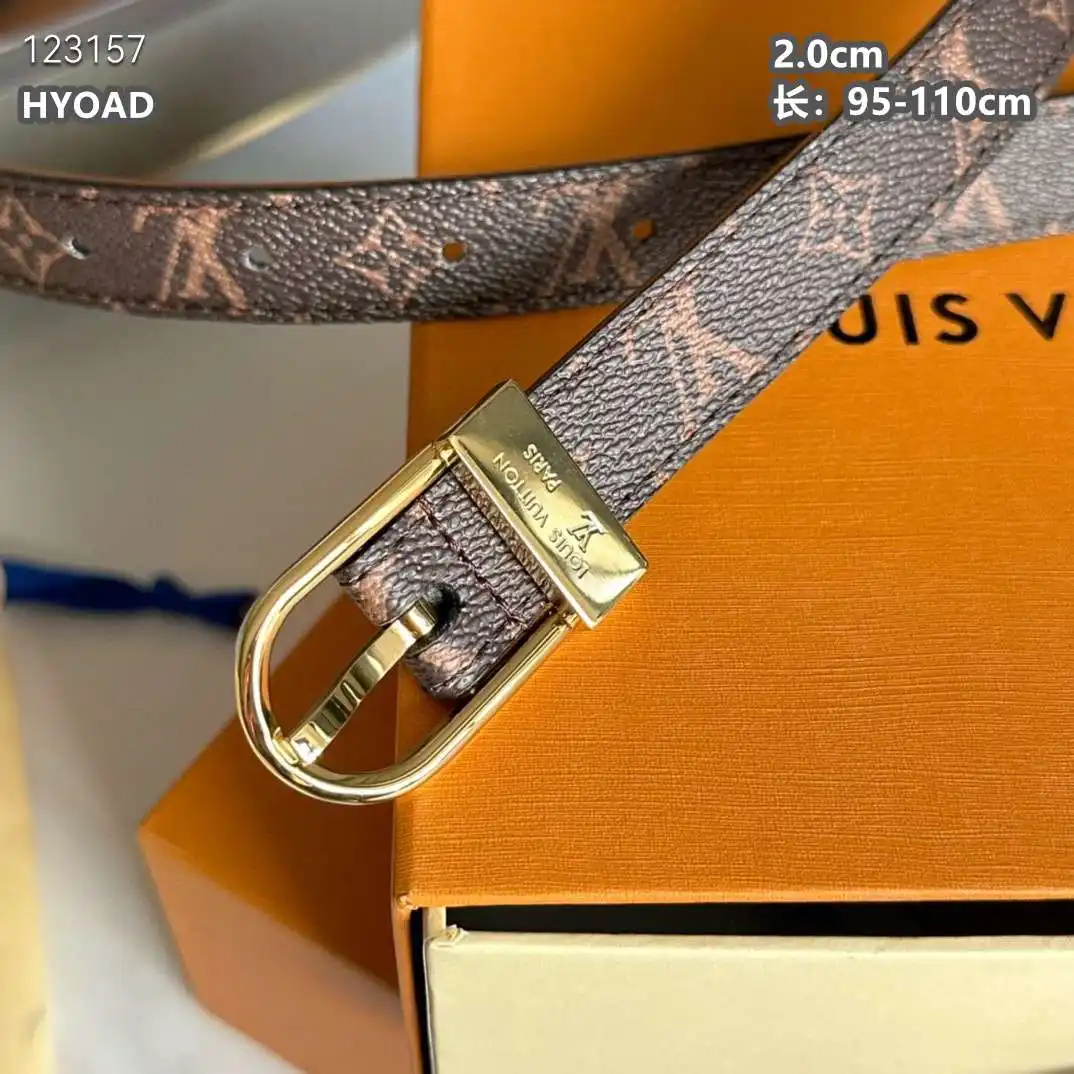 KM001250 (15).webp