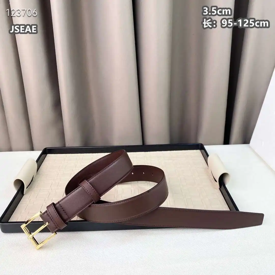 KM001250 (39).webp