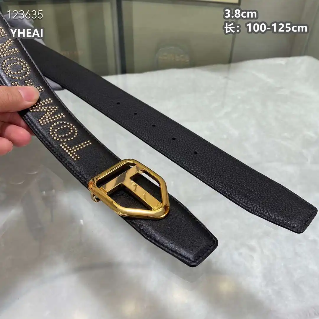 HR001250 (35).webp
