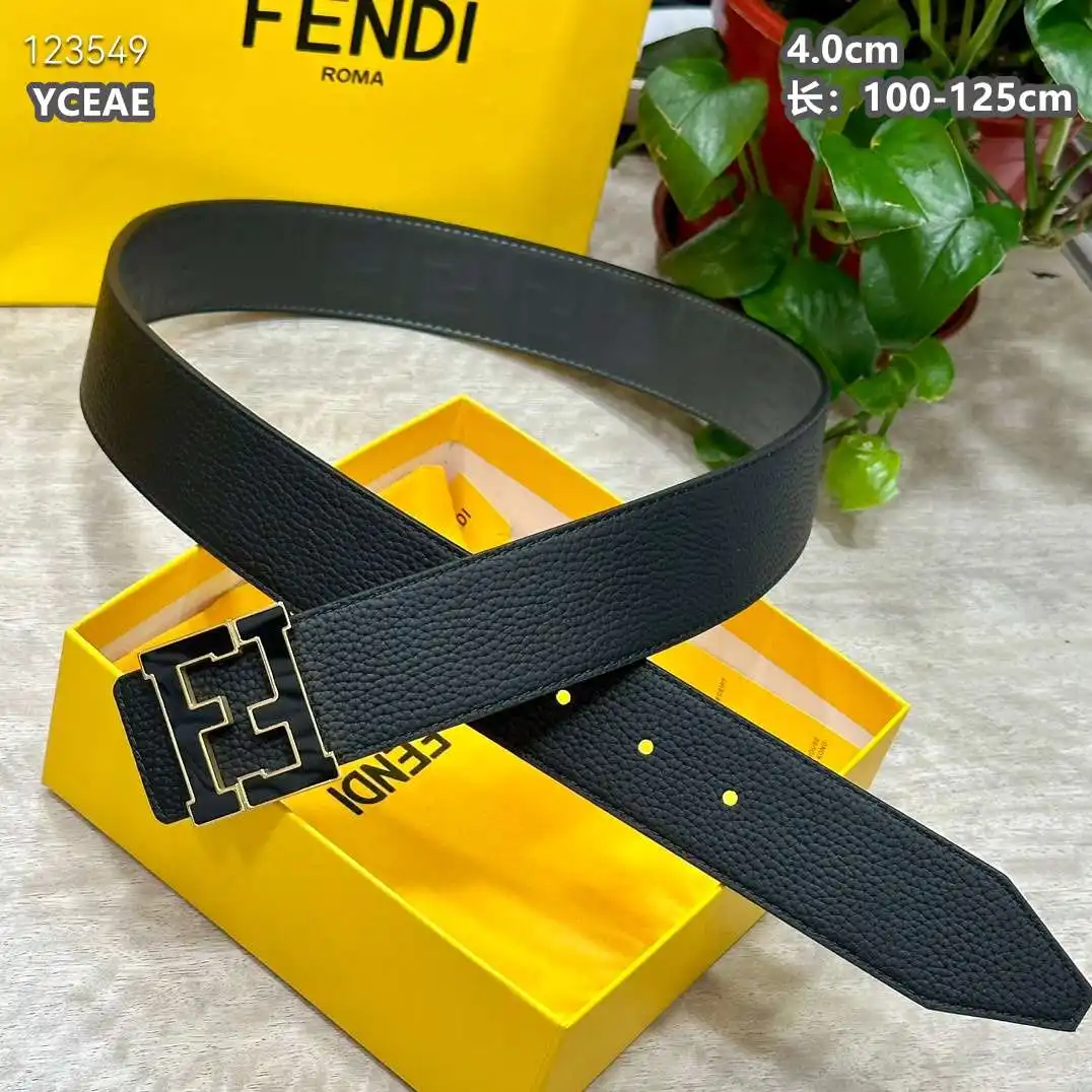 HR001250 (10).webp