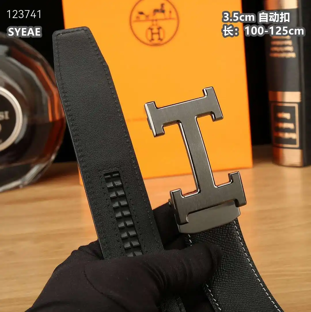 HR001250 (3).webp