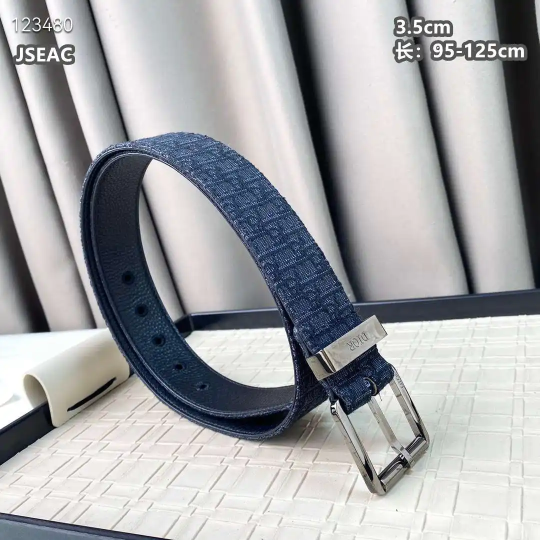 HE001250 (4).webp