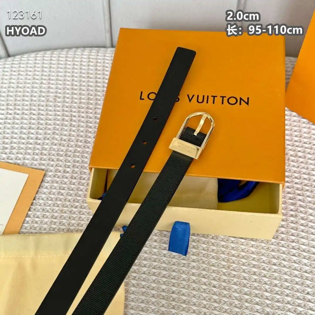 KM001250 (34).webp