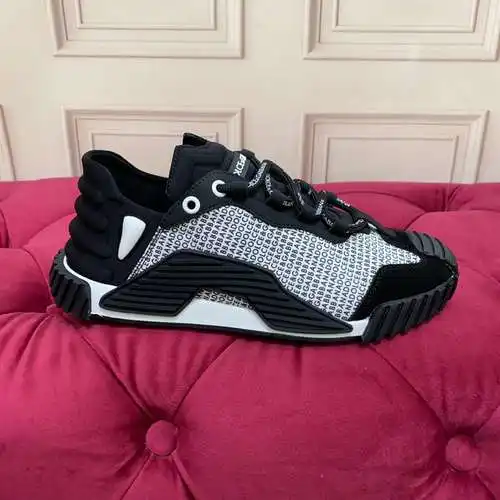 Zapatos Dolce & Gabbana para hombre y mujer Código: 0521C40 Talla: 35-45