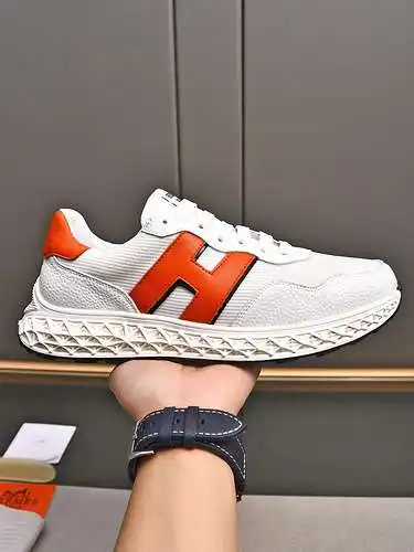 Zapatos de hombre Hermes Código: 0529B40 Talla: 38-44 (45 personalizados)