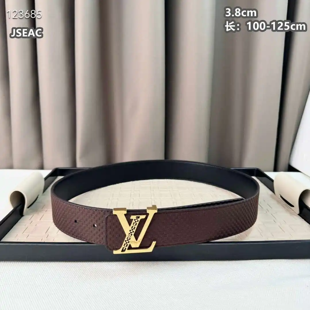 ER001250 (5).webp
