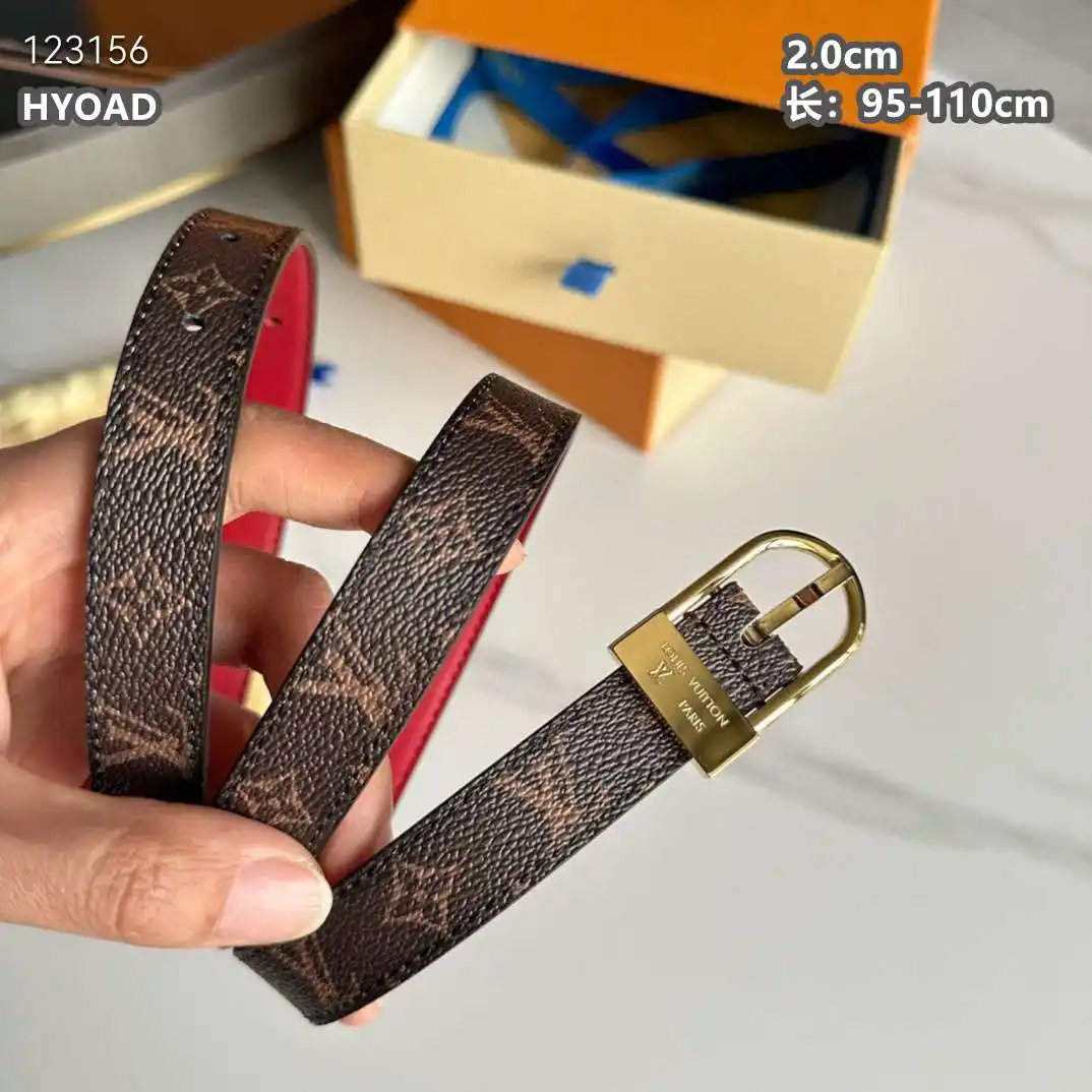 KM001250 (10).webp