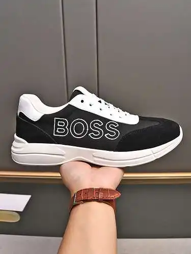 Zapatos de hombre Boss Código: 0529B30 Talla: 38-44 (45 personalizados)