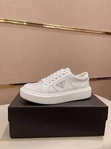 Prada Men's Shoes Code: 0525B40 Size: 38-44